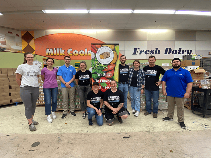 Oshkosh Corporation team members volunteering at a community food pantry